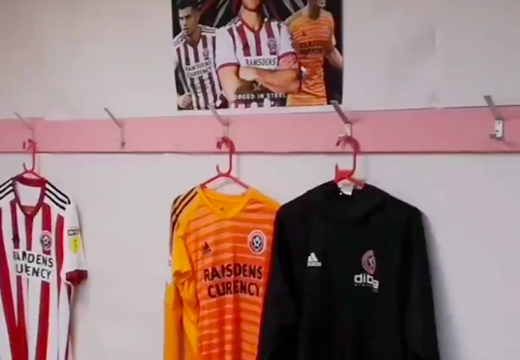 How Sheffield United Turned Pink Away Dressing Room White