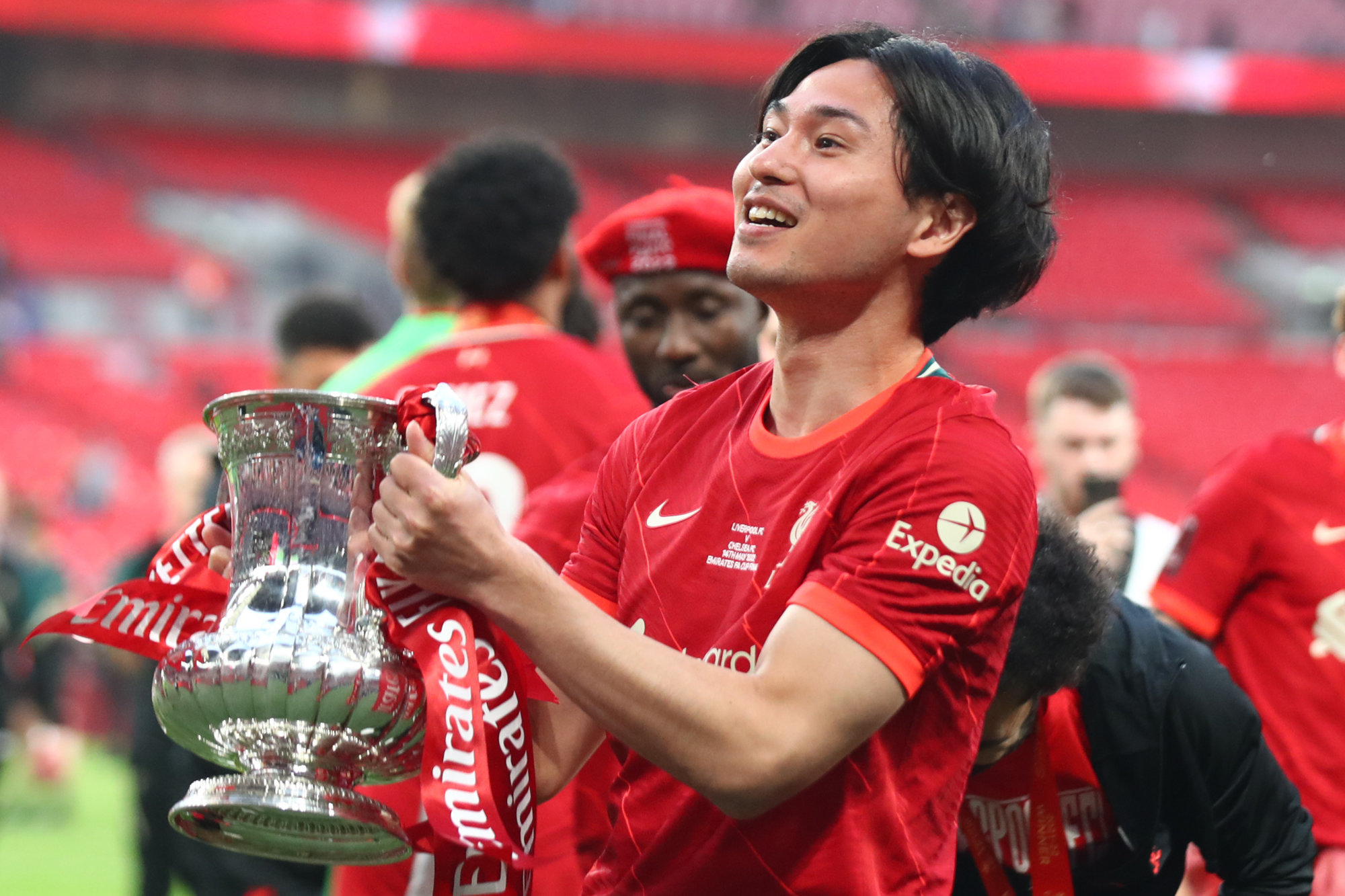 Takumi Minamino closing in on £17m Liverpool exit - 5 clubs