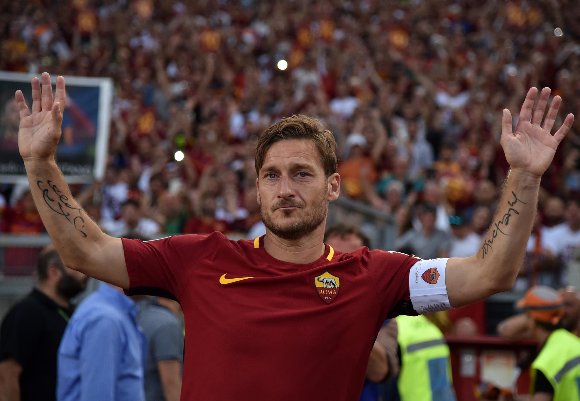 Tears At Francesco Tottis Emotional Roma Farewell Football Thesportsman 