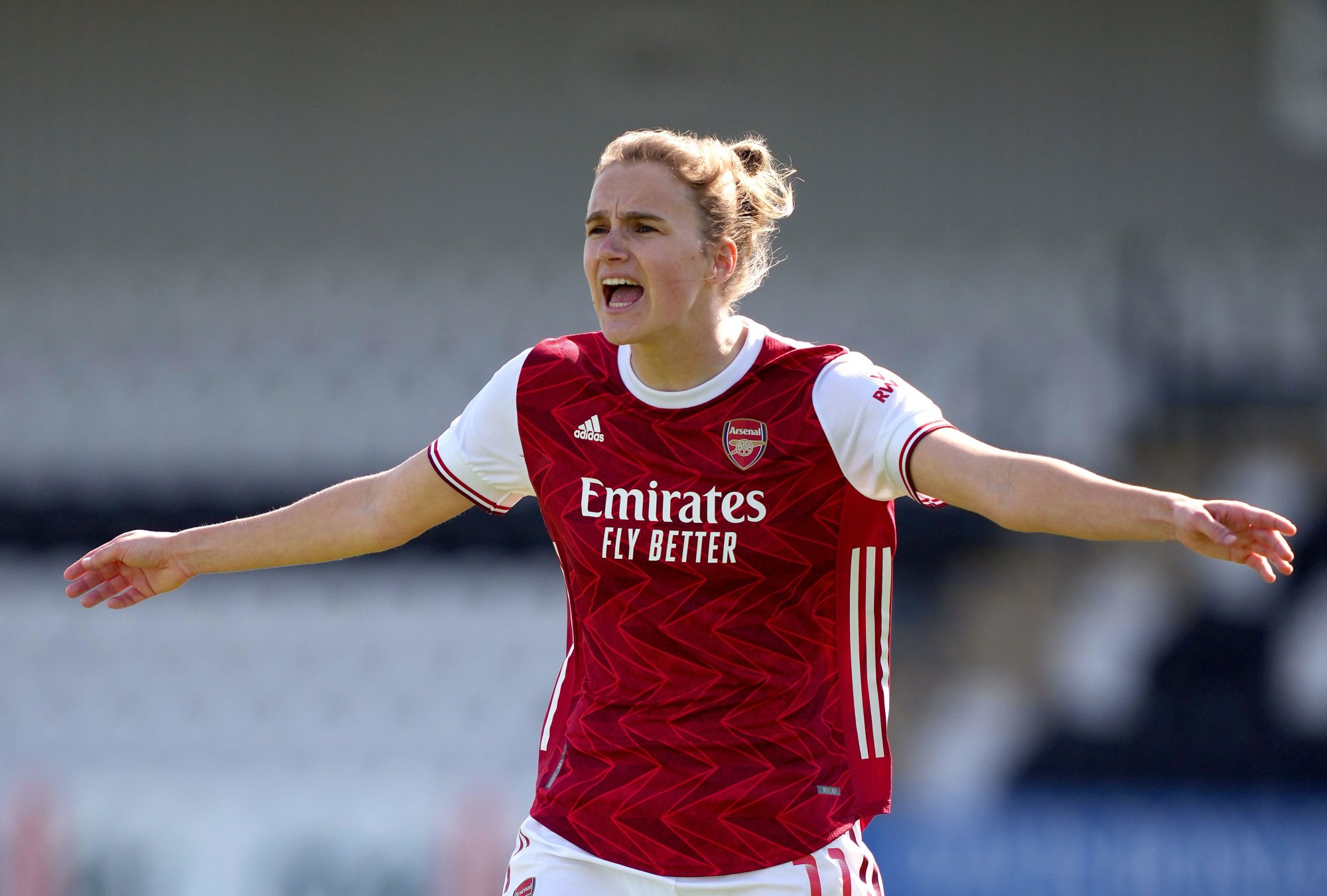 Vivianne Miedema signs contract extension with Arsenal