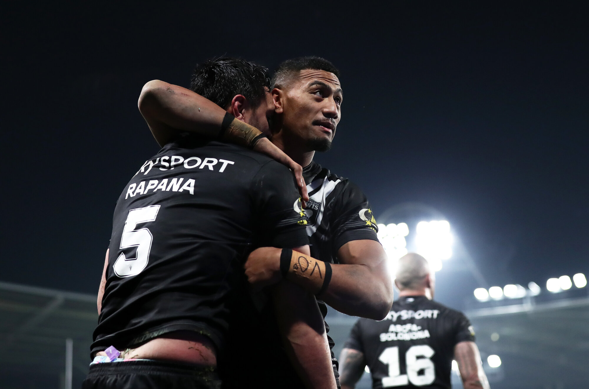 Rugby League World Cup Kiwis Edge Fiji In Game Of The Tournament